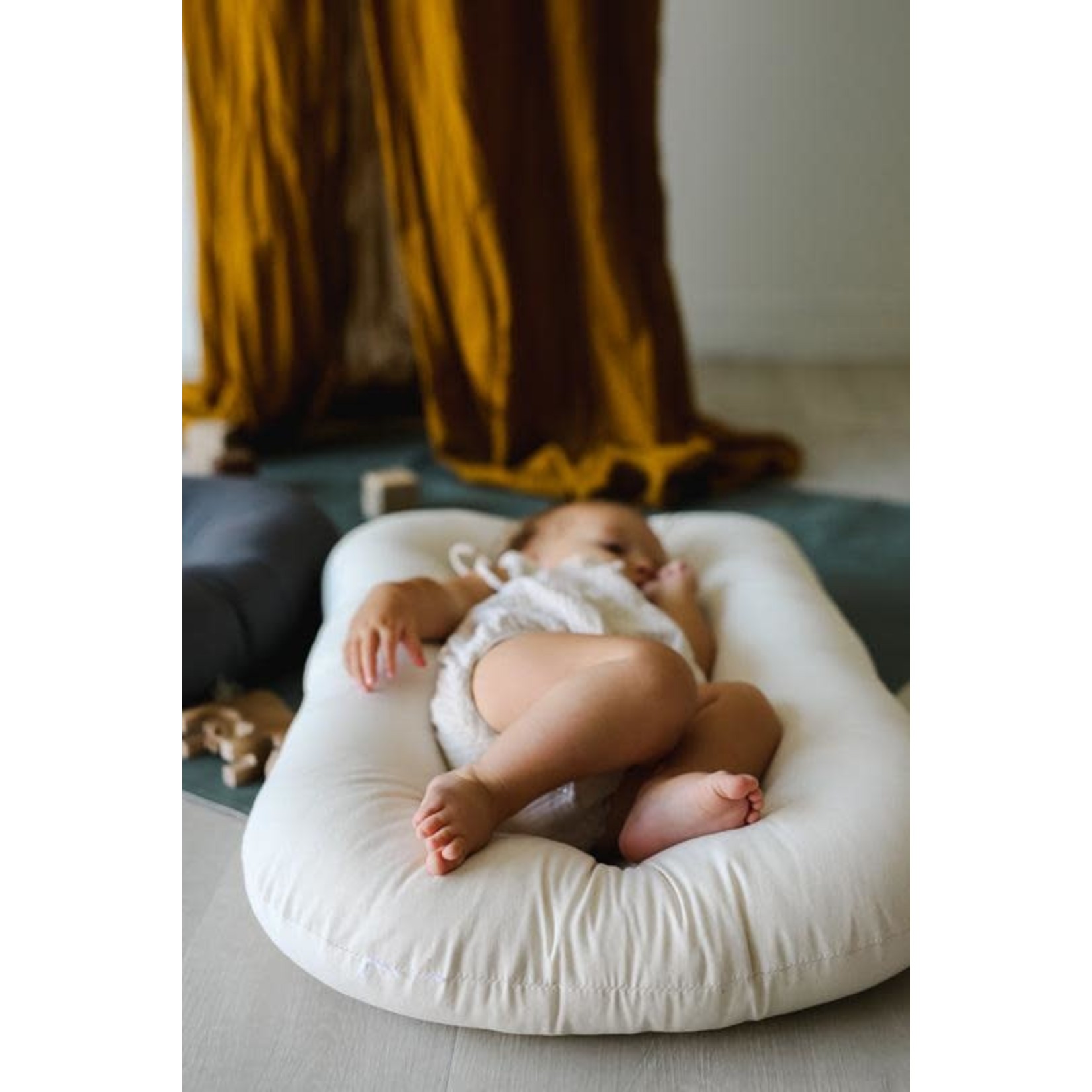 Snuggle Me Organic Lounger, Natural ( pick up only) - Kicks and Giggles