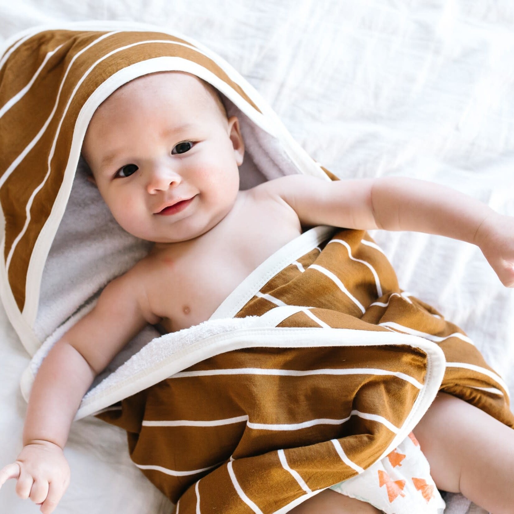 Copper Pearl Knit Hooded Towel - Camel