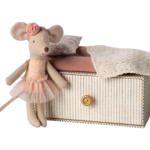 Maileg Little Sister, Dance Mouse in Daybed