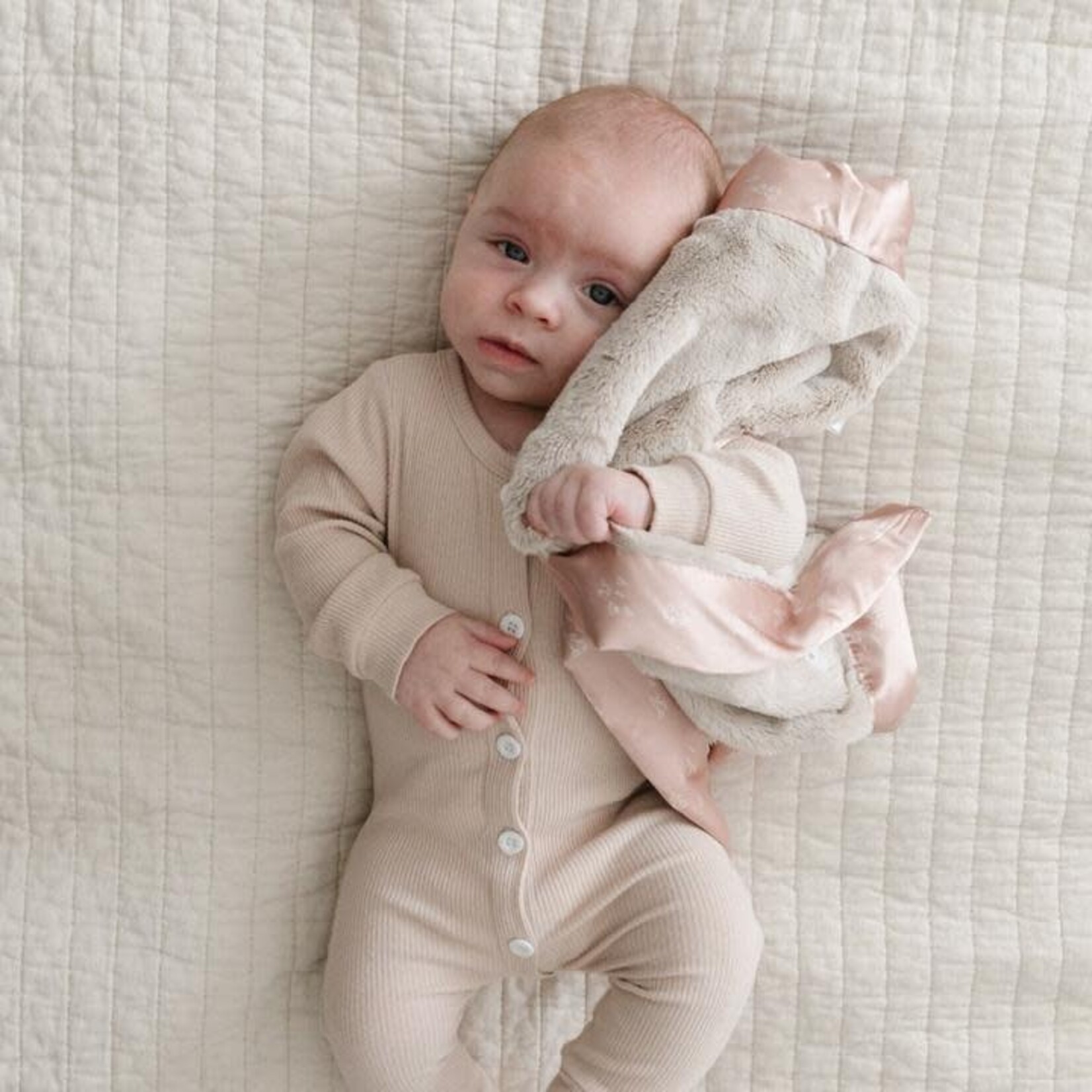 Saranoni Mini Blanket lush Satin Border - Dainty Floral
