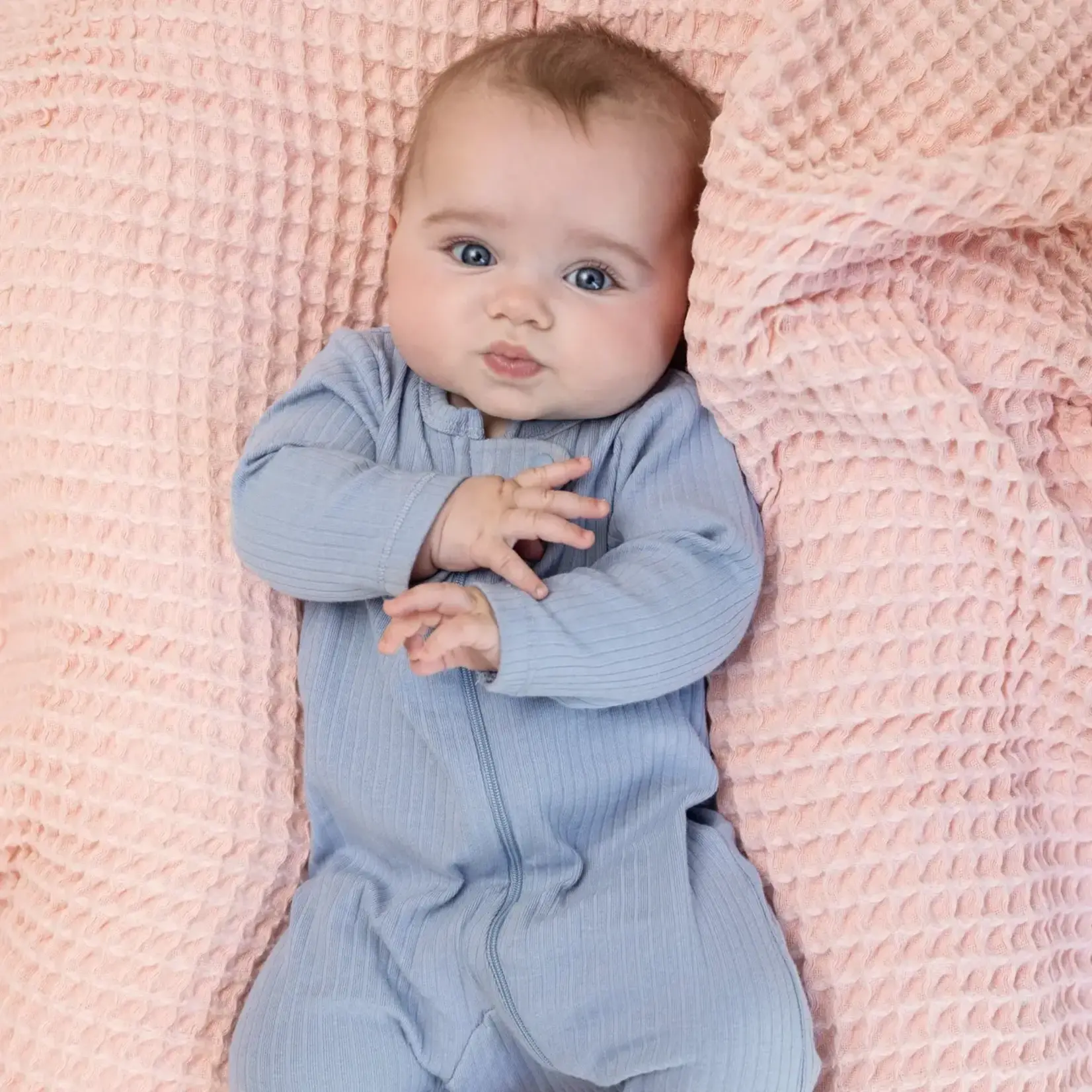 Bella Tunno Waffle Blanket - Blush