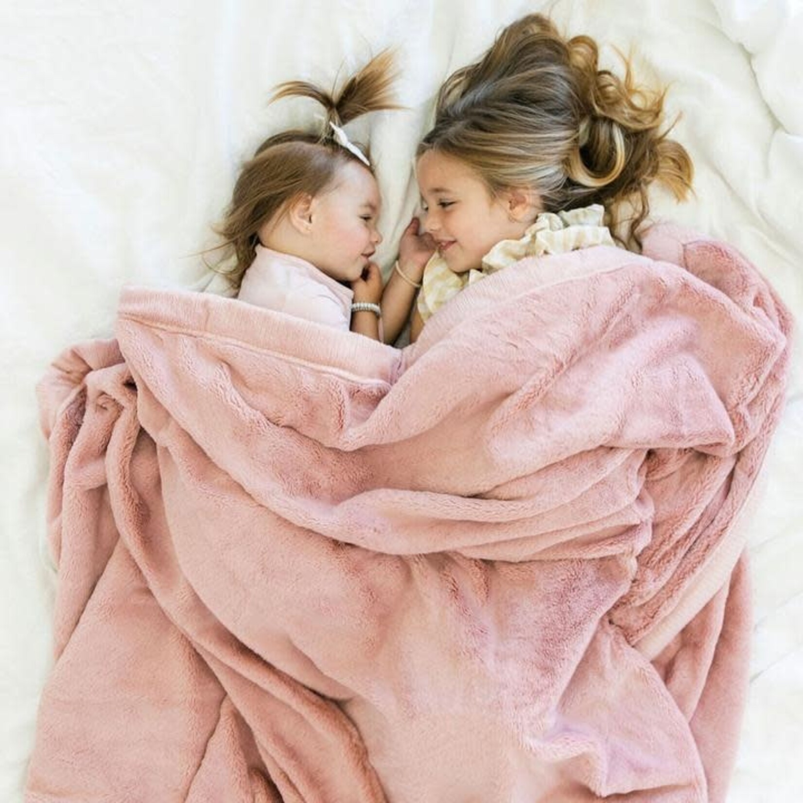 Saranoni Toddler to Teen Blanket Lush |