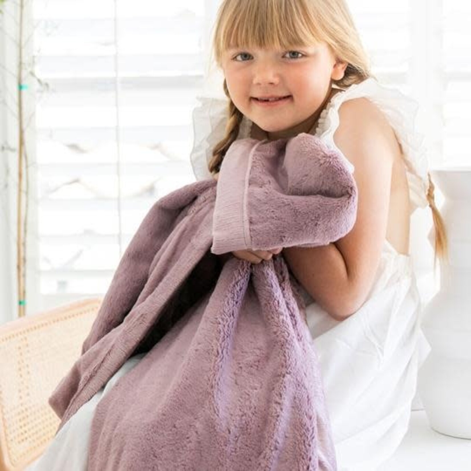 Saranoni Toddler to Teen Blanket Lush |