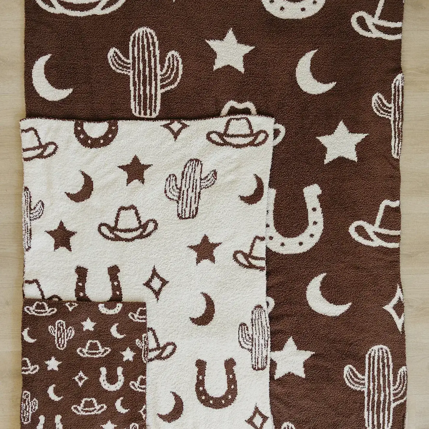 Mebie Baby Plush Blanket - Western Lovey 15x20