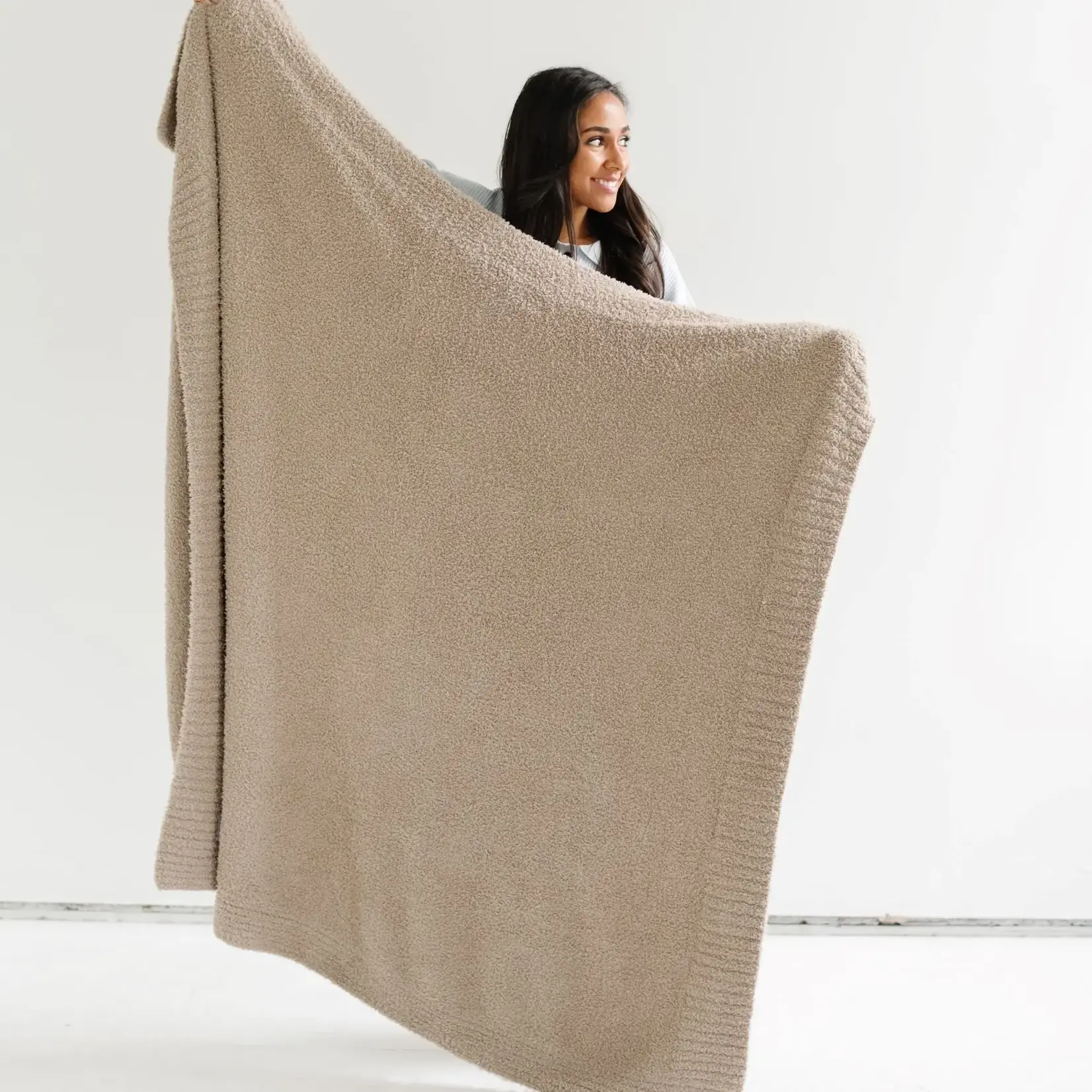 Saranoni Throw Blanket Bamboni | Taupe