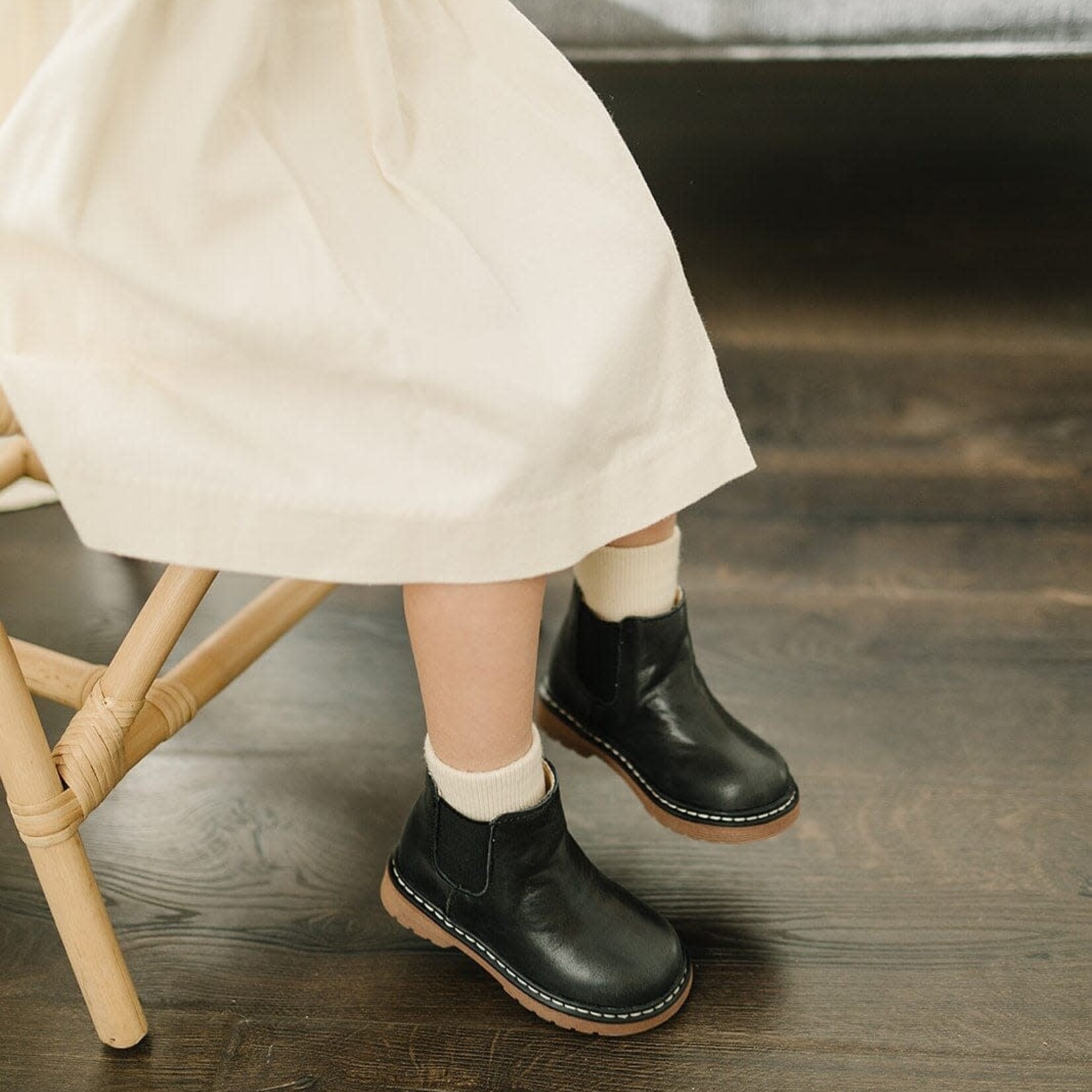 Brands We Love Chelsea Boots - Black