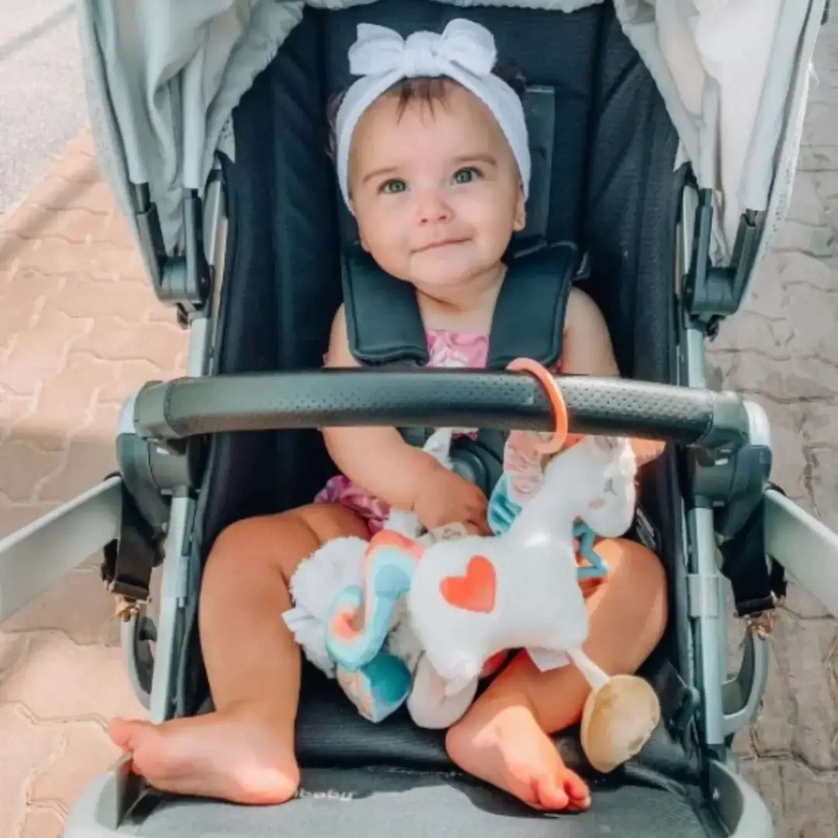 Itzy Ritzy Link & Love Activity Plush w. Teether | Unicorn