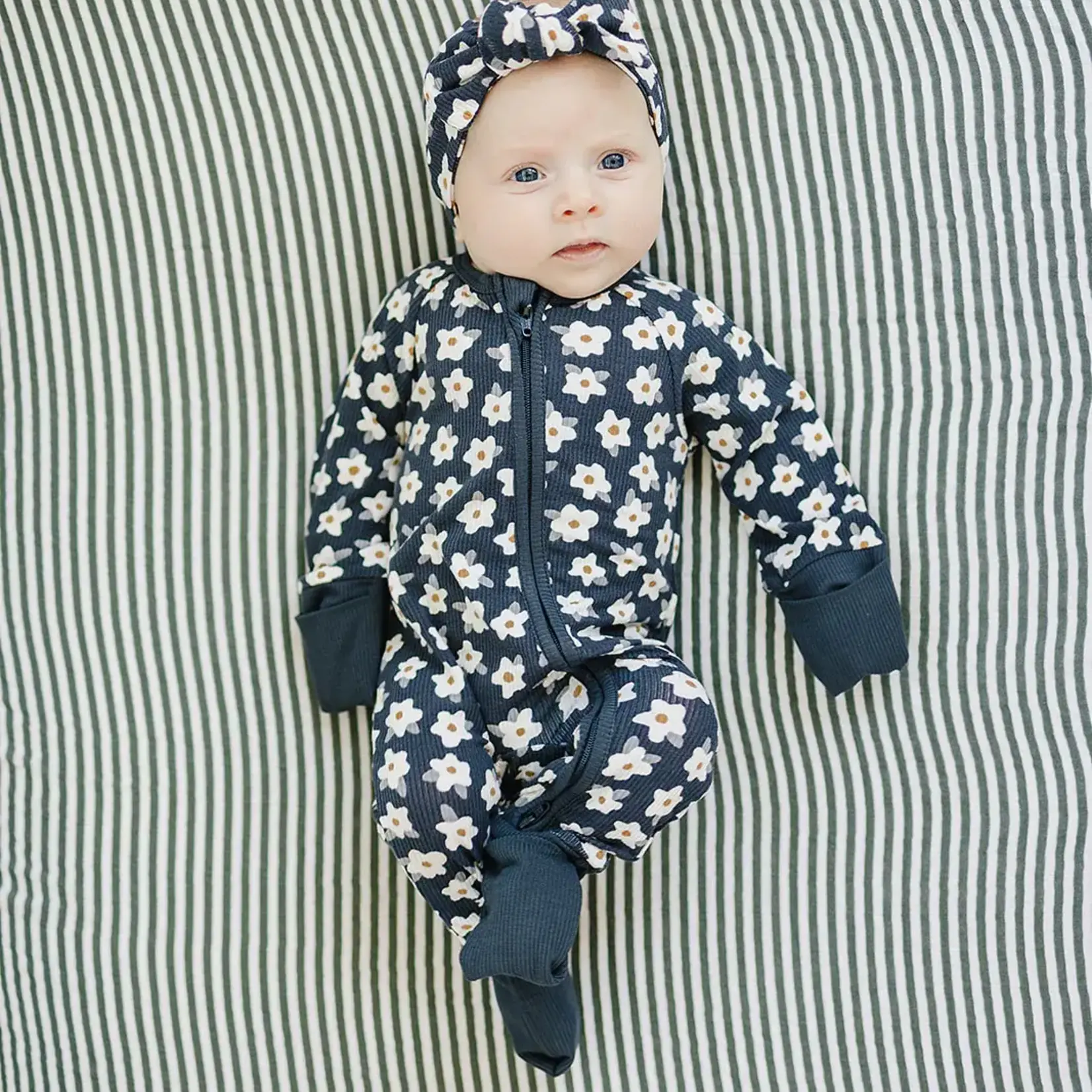 Mebie Baby Head Wrap | Navy Daisy