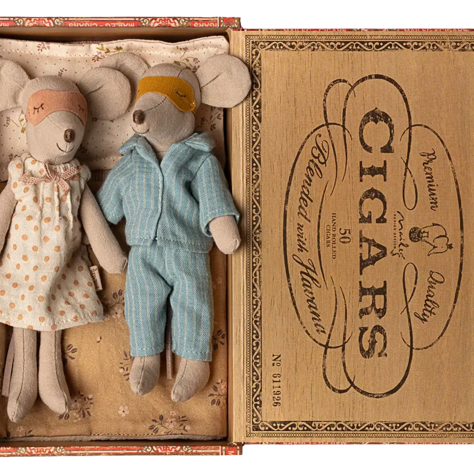 Maileg Mum and Dad Mice in Cigarbox