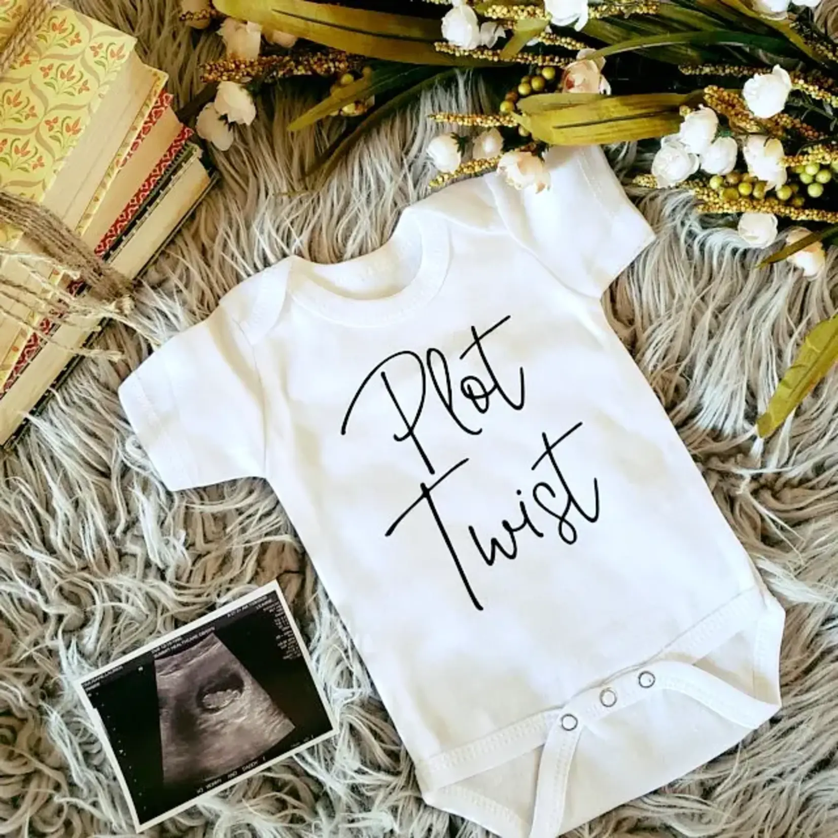 Brands We Love Bodysuit | Plot Twist 0-3M