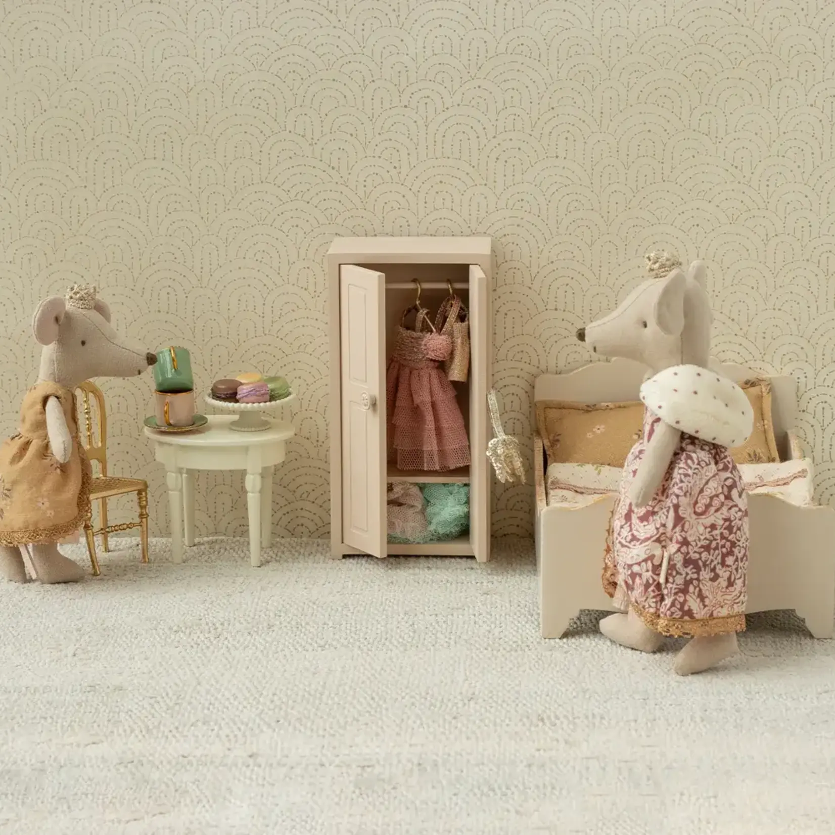 Maileg Bed, Mouse - Off white