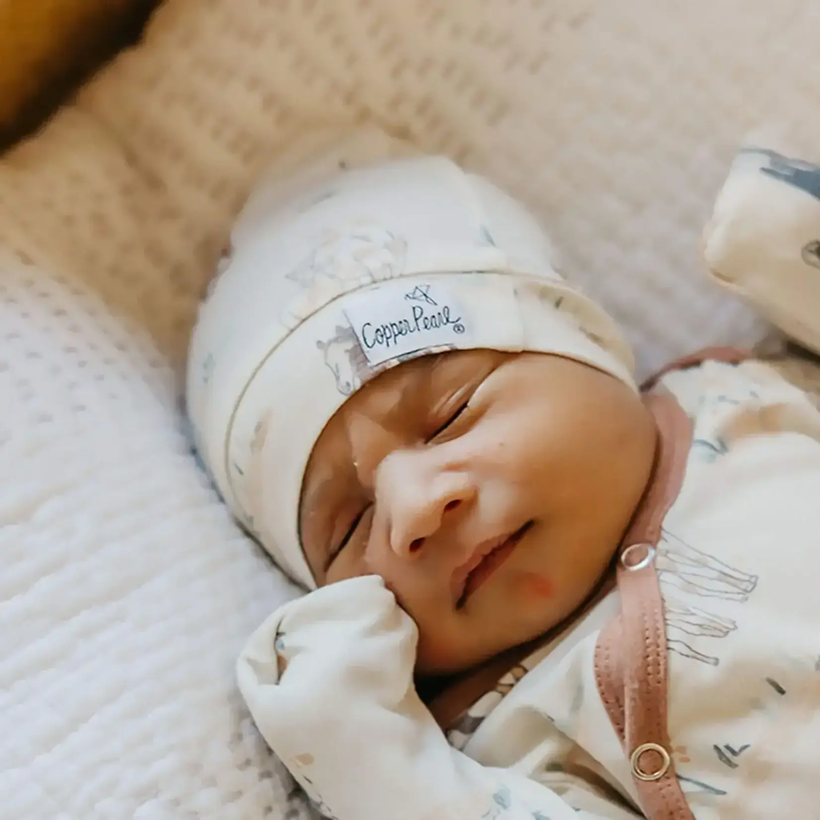 Copper Pearl Top Knot Hat 0-4M - Montana