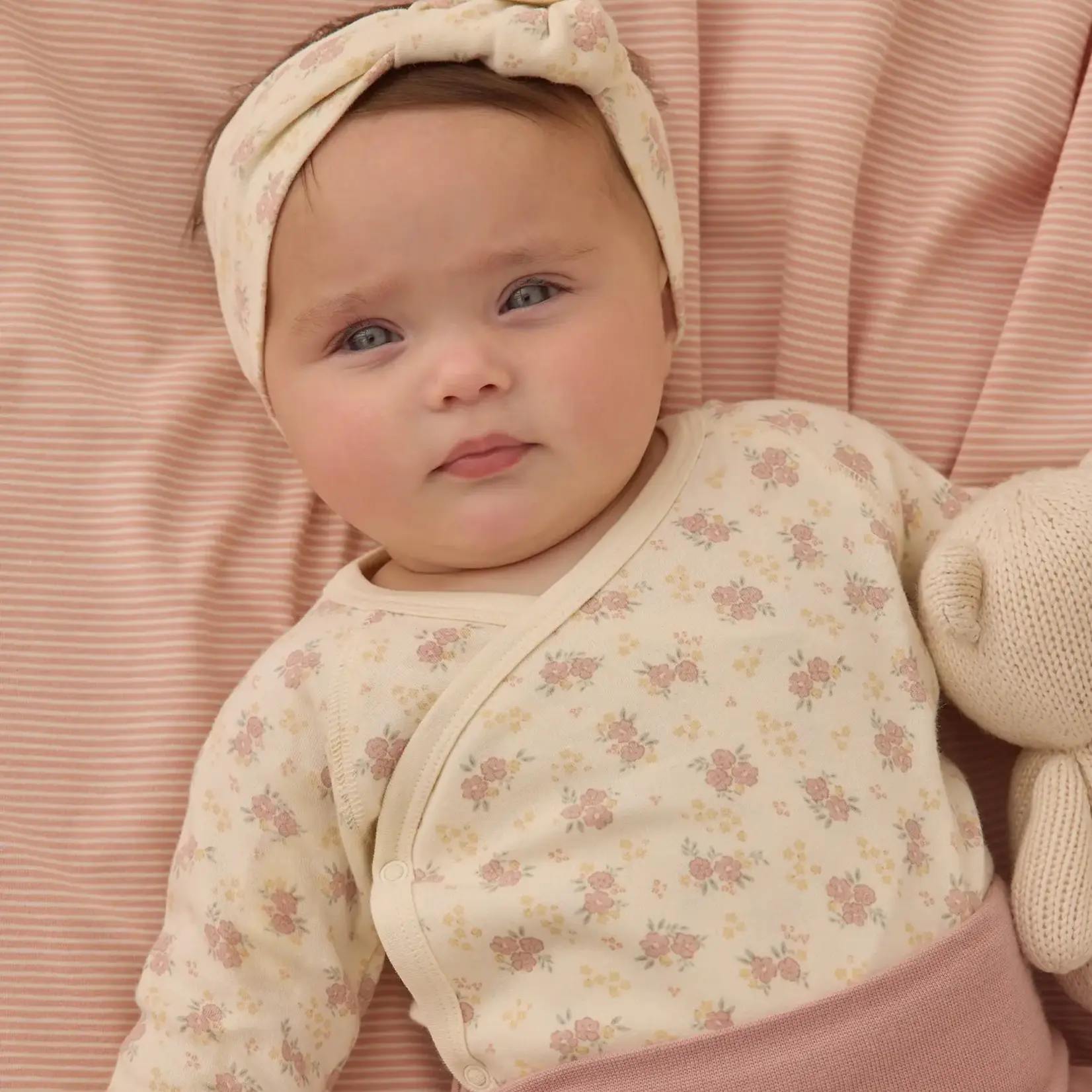 Quincy Mae Side Snap Bodysuit | Flower Field