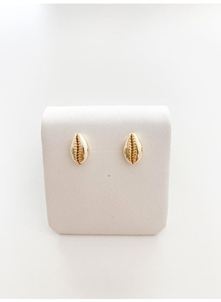 MIsc Cowrie Shell Stud