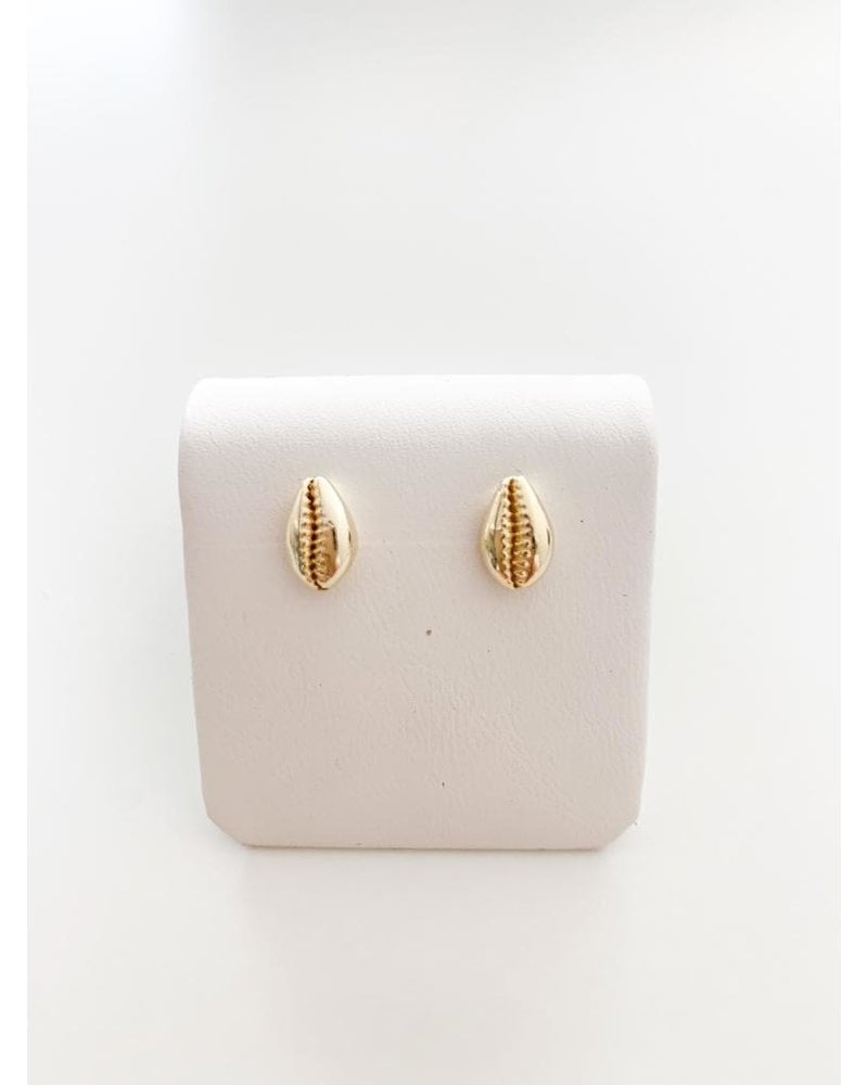 MIsc Cowrie Shell Stud