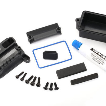 Traxxas Box, receiver (sealed)/ wire cover/ foam pads/ silicone grease/ 2.5x10 CS (2)/ 3x15 CCS (3)