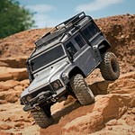 Traxxas Defender  Ask about free battery!!!