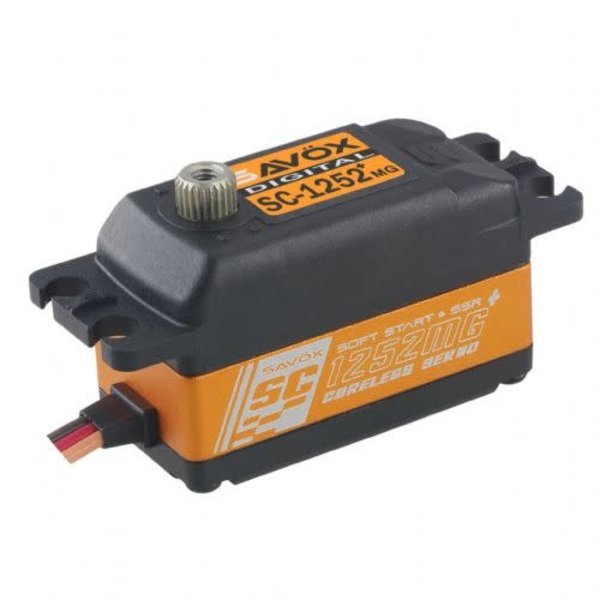 SAVOX Low Profile Digital Servo Super Speed w/ Soft Start, 0.07sec / 97.2oz @ 6V The SC-1251MG Plus is a high speed, low profile servo which combines leading edge technology with super high 12 bit (4096) resolution. Ideal for 1/10 on-road cars where space is li