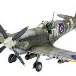 RVL 03927 1/32 Spitfire MkIXC