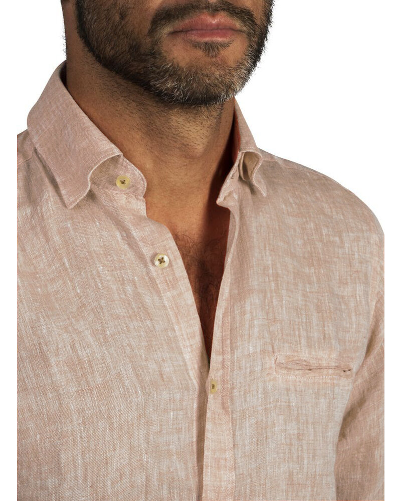 XOOS Men's fitted beige linen shirt with pink brown