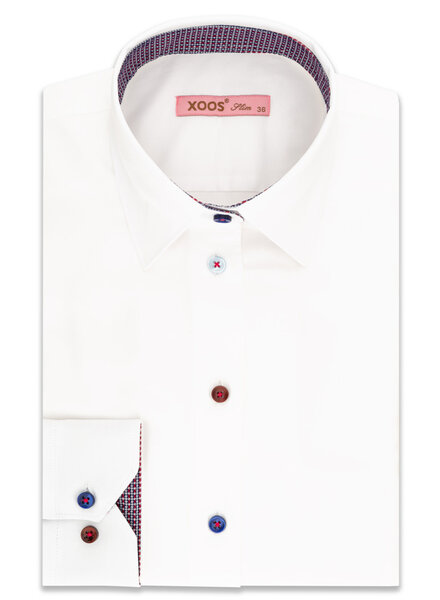 XOOS WOMEN'S white shirt with blue and red patterned lining and matching colored buttons