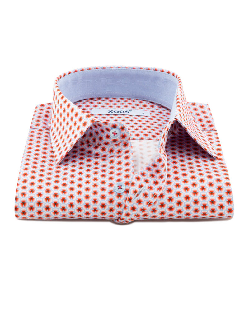XOOS Spring men's shirt with printed red clover motifs and sky blue lining