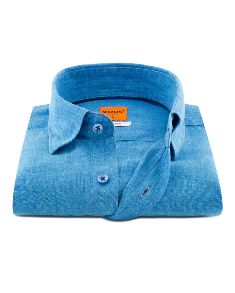 XOOS Men's fitted azure blue linen shirt navy collar braid