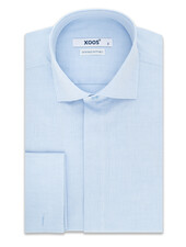 XOOS Chemise homme à poignets mousquetaire et gorge cachée en fil-à-fil bleu ciel (Double Retors)