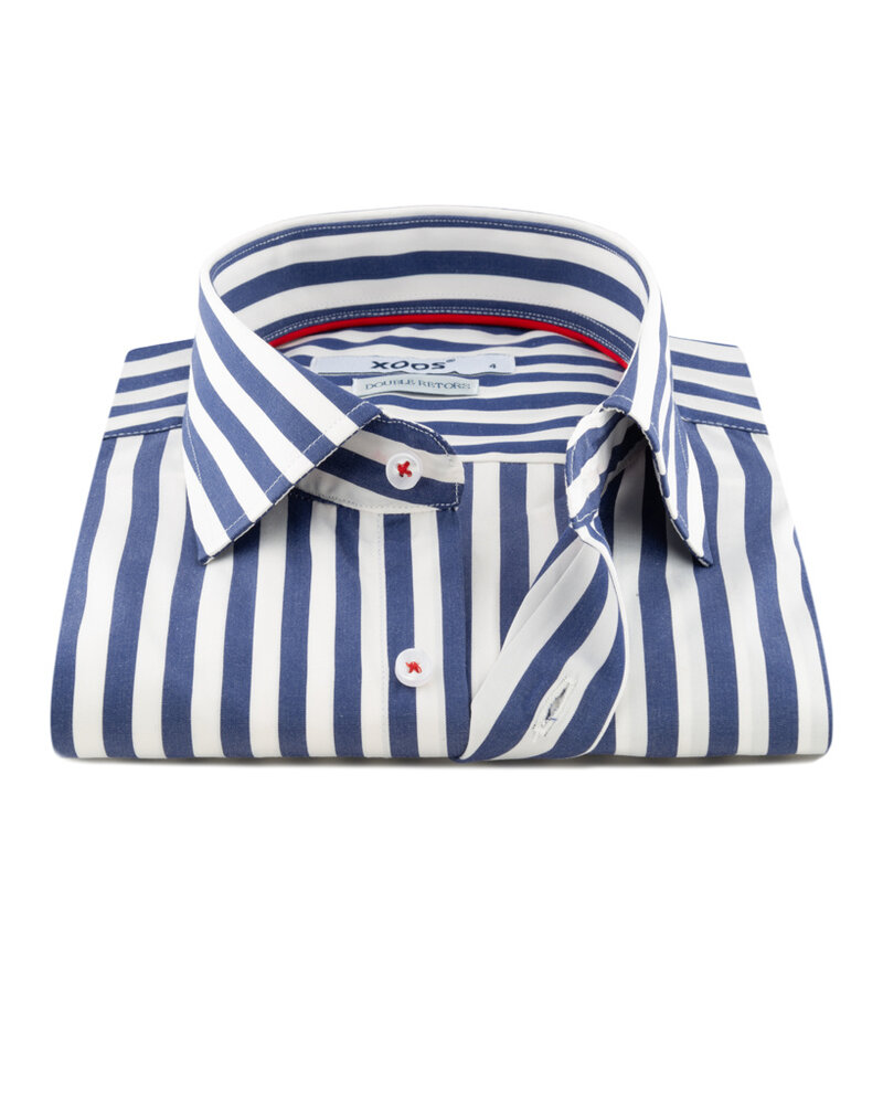 XOOS Chemise NON CINTRÉE à rayures baton marine et galon rouge (Double Retors)
