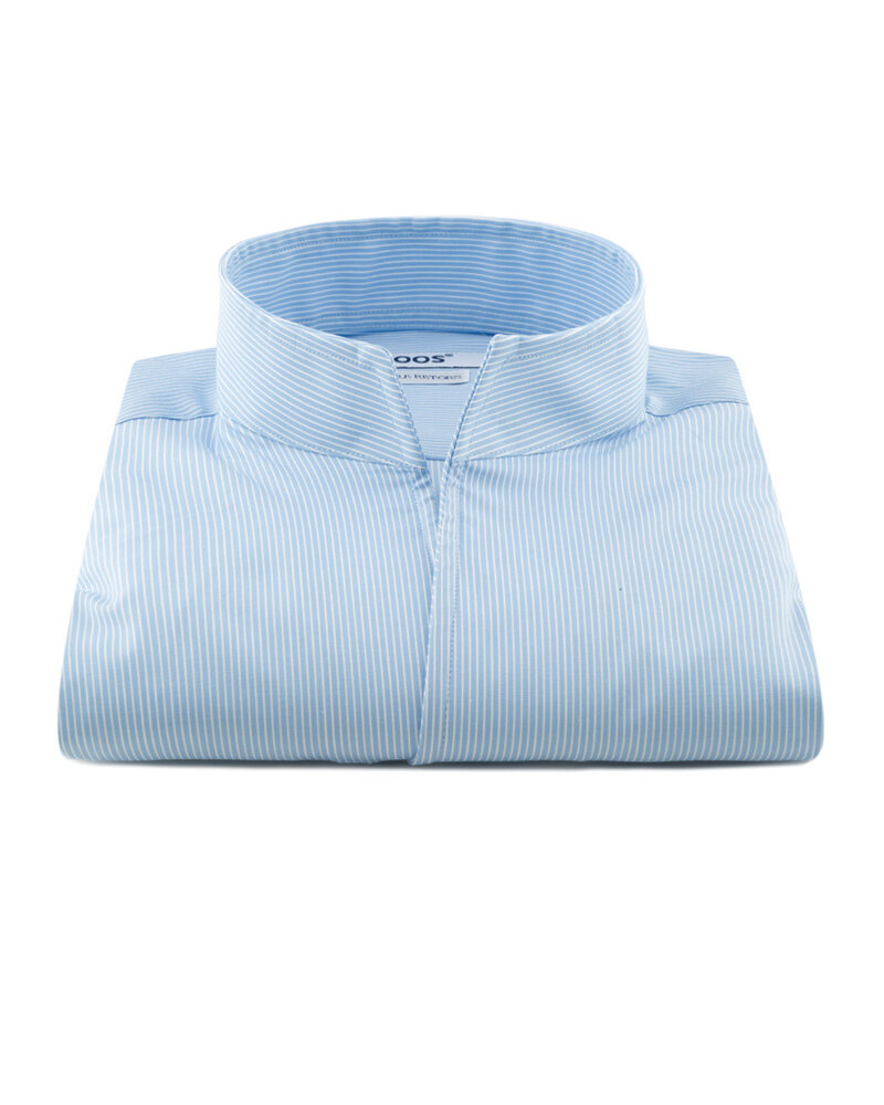 XOOS Chemise homme bleu ciel à très fines rayures blanches et col droit ouvert (Double Retors)
