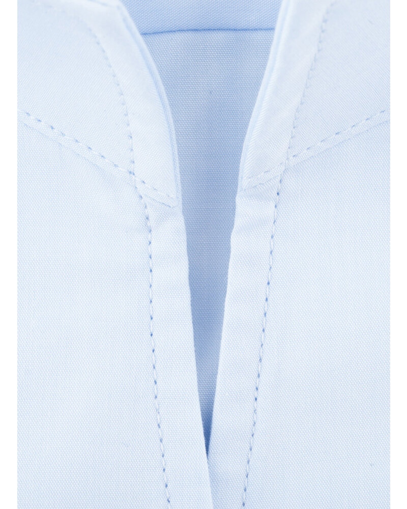 XOOS WOMEN light blue popleen dress shirt with straight open collar