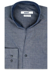 XOOS Men's dress shirt in chambray and straight open collar