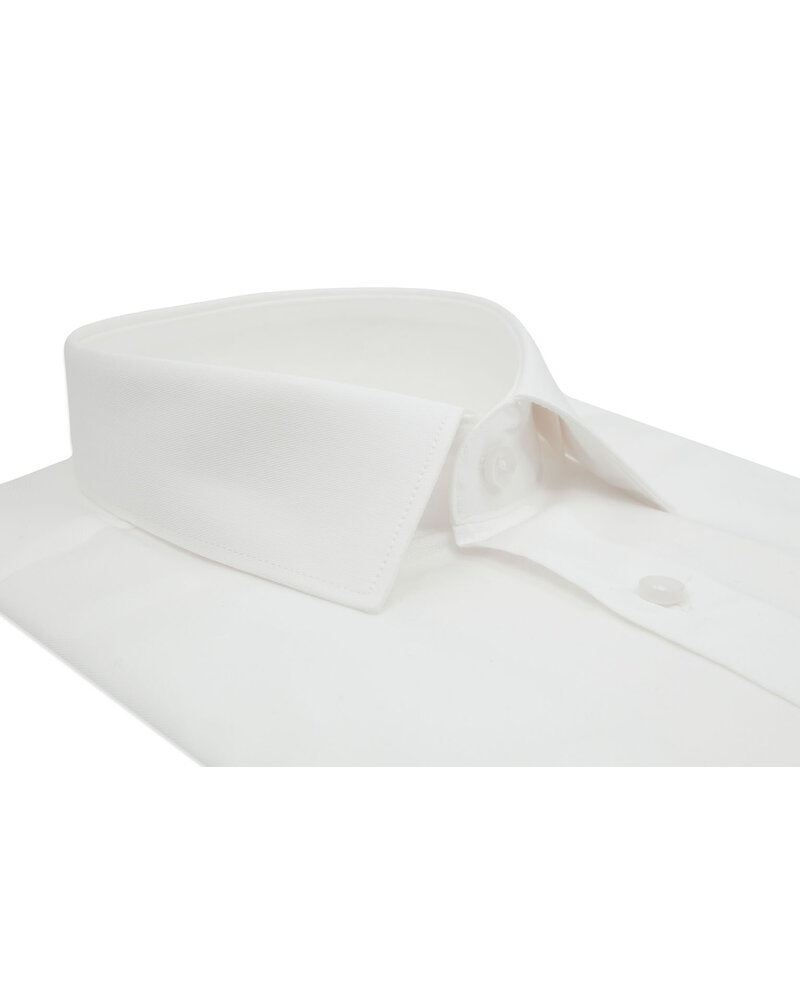 XOOS Men’s white Twill dress shirt with French collar (Double Twisted)