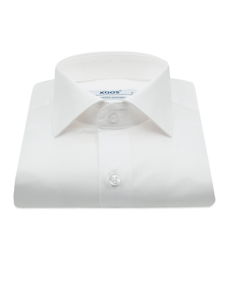 XOOS Men’s white Twill dress shirt with Cutaway collar (Double Twisted)