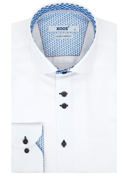 XOOS Men’s white shirt with double chest buttons, blue lining and print