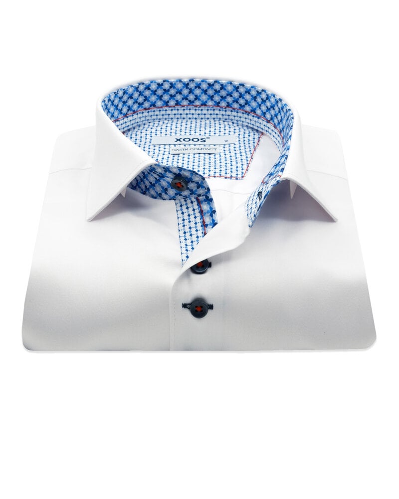 XOOS Chemise homme blanche à double boutonnage pectorale et doublure bleue et imprimé
