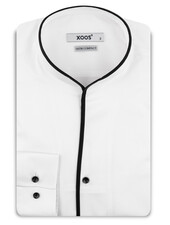 XOOS Chemise homme blanche à col droit ouvert et Liserai noir