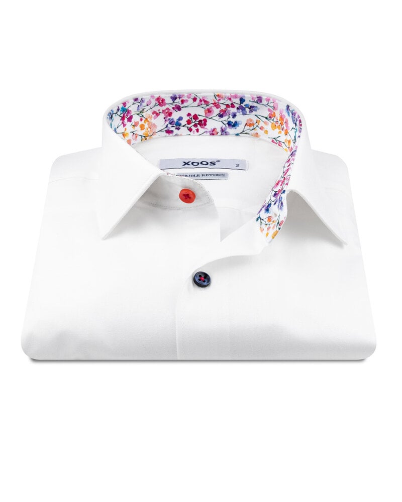 XOOS Men's white shirt with multicolor floral lining and matching buttons (Double Twisted)