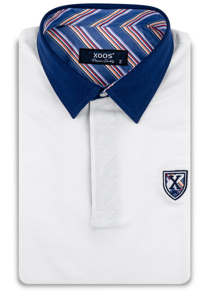 XOOS Polo manches courtes blanc à col de chemise marine et doublure bayadère orange