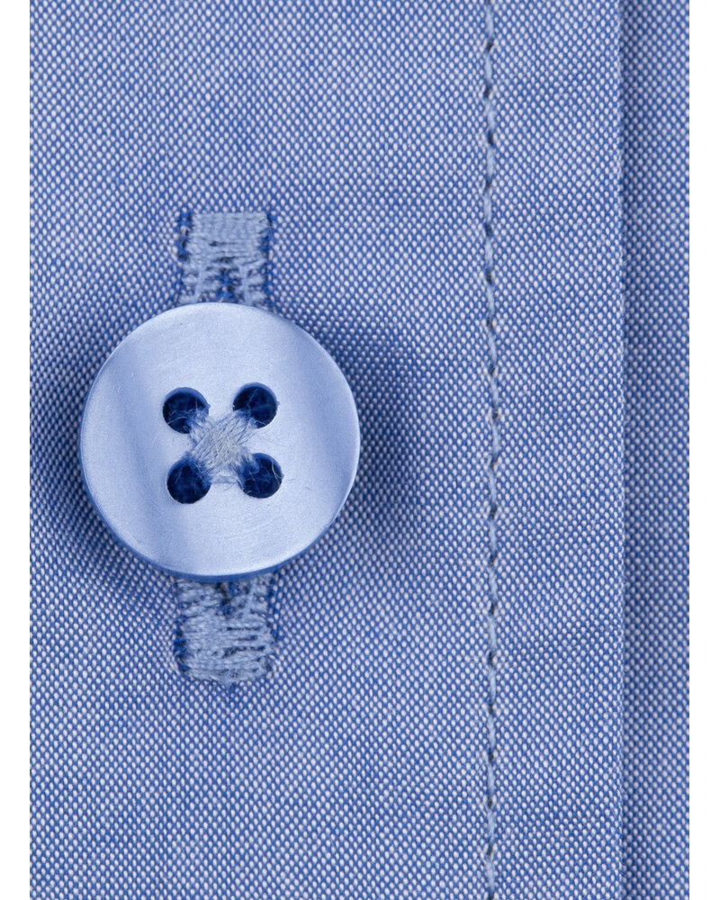 XOOS Chemisier femme en pinpoint bleu ciel et col droit ouvert