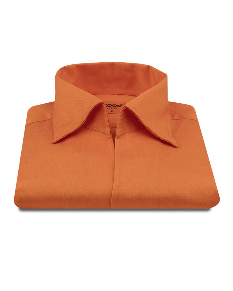 XOOS Men’s orange shirt with soft collar