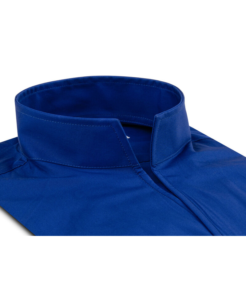 XOOS Men’s electric blue poplin shirt with an open straight collar (Double Twisted)
