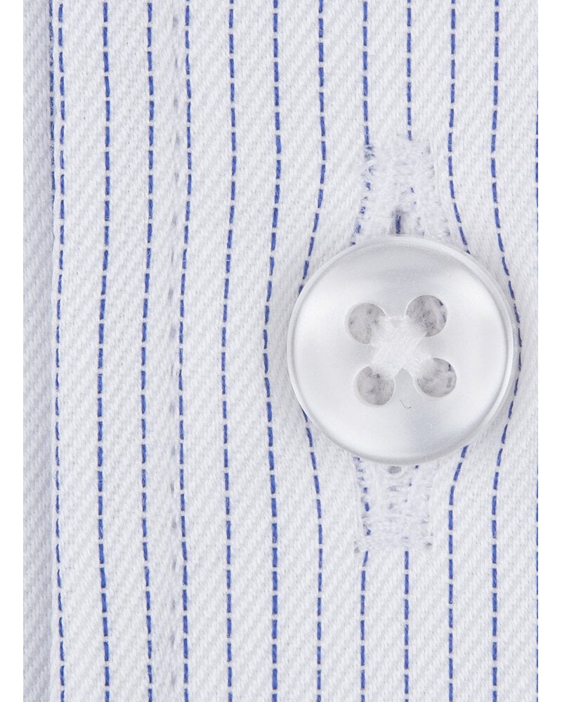 XOOS Chemise homme blanche à fines rayures navy et col droit ouvert
