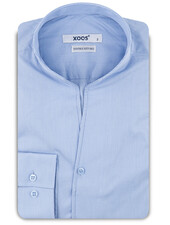 XOOS Men’s blue shirt with fine blue stripes and an open straight collar