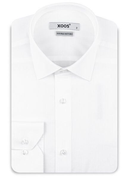 XOOS Men’s white twill shirt with a French collar