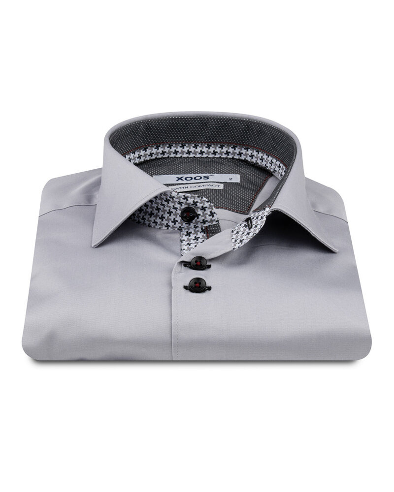 XOOS Men’s grey shirt with double-button placket and carbon-colored printed lining
