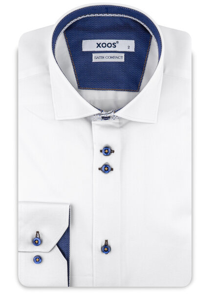 XOOS Men’s white shirt with double-button placket and blue printed lining