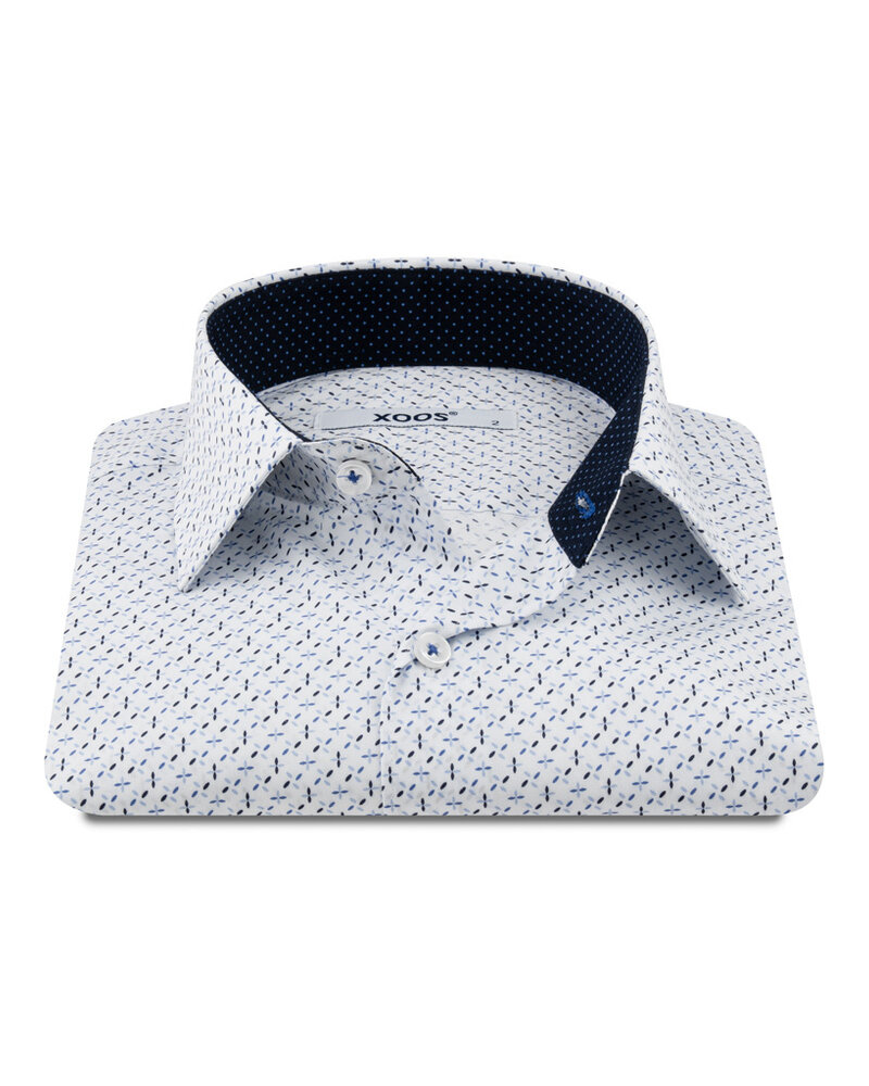 XOOS Chemise homme blanche à motifs imprimés ciel et marine et doublure marine à micro pois