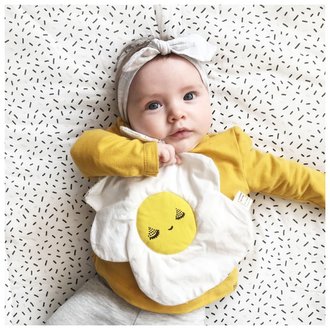 Wee Gallery Organic Crinkle Toy Egg