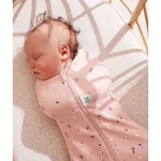 ergoPouch ergoPouch Cocoon Swaddle Tog 1.0- Daisies ergoPouch ergoPouch Cocoon Swaddle Tog 1.0- Daisies